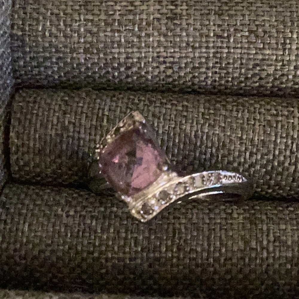 Elegant Silver and Purple Gemstone Ring